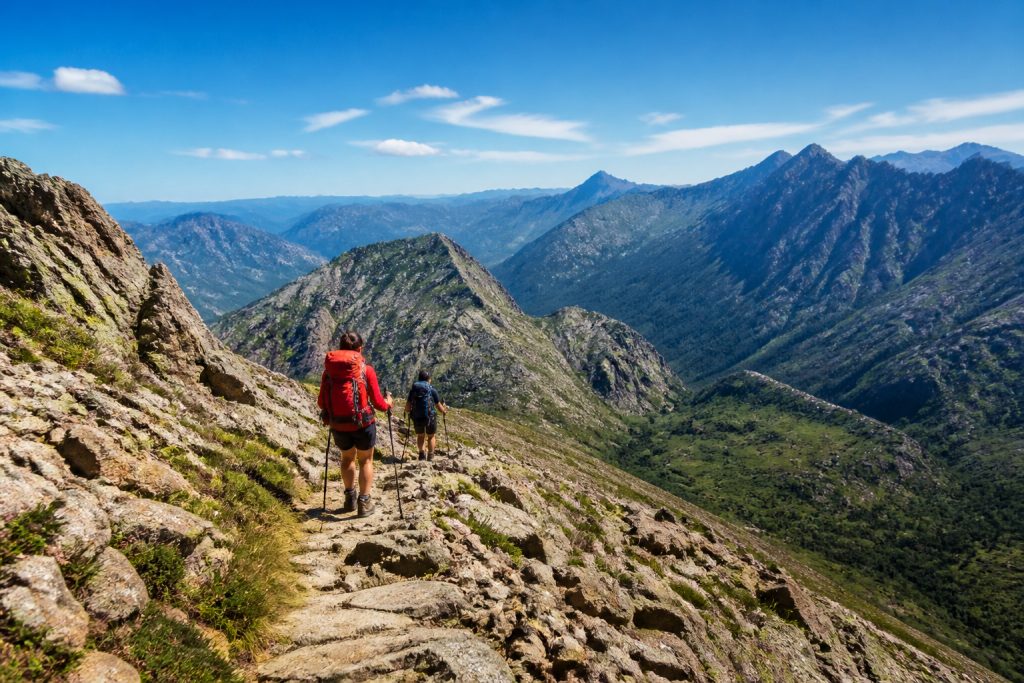 GR20 : quelle distance et dénivelé pour ce sentier corse ?