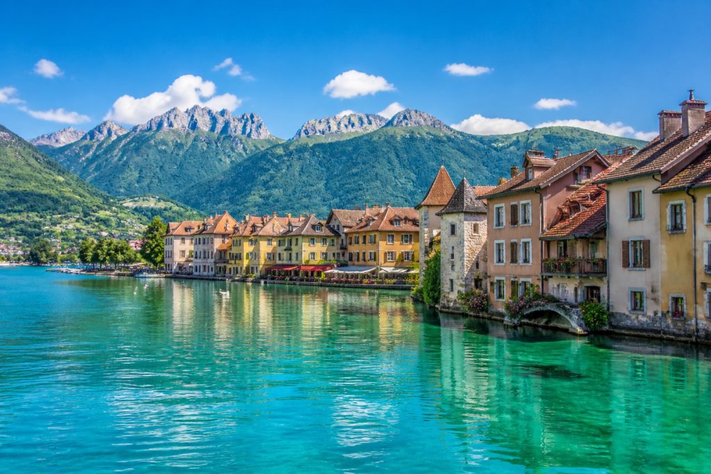Le lac d&rsquo;Annecy : activités, patrimoine et nature