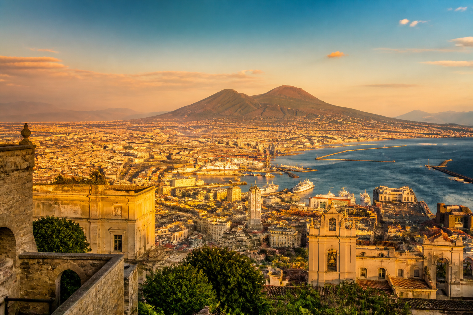 Visiter Naples en 2026 : histoire, saveurs et panoramas